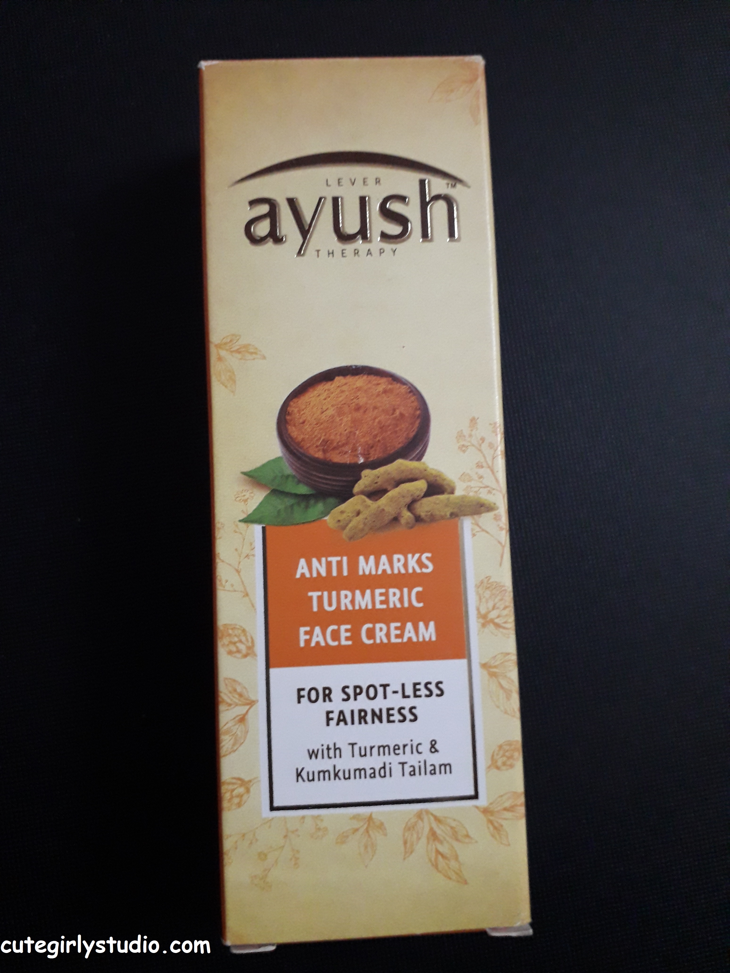 Lever ayush anti marks turmeric face cream