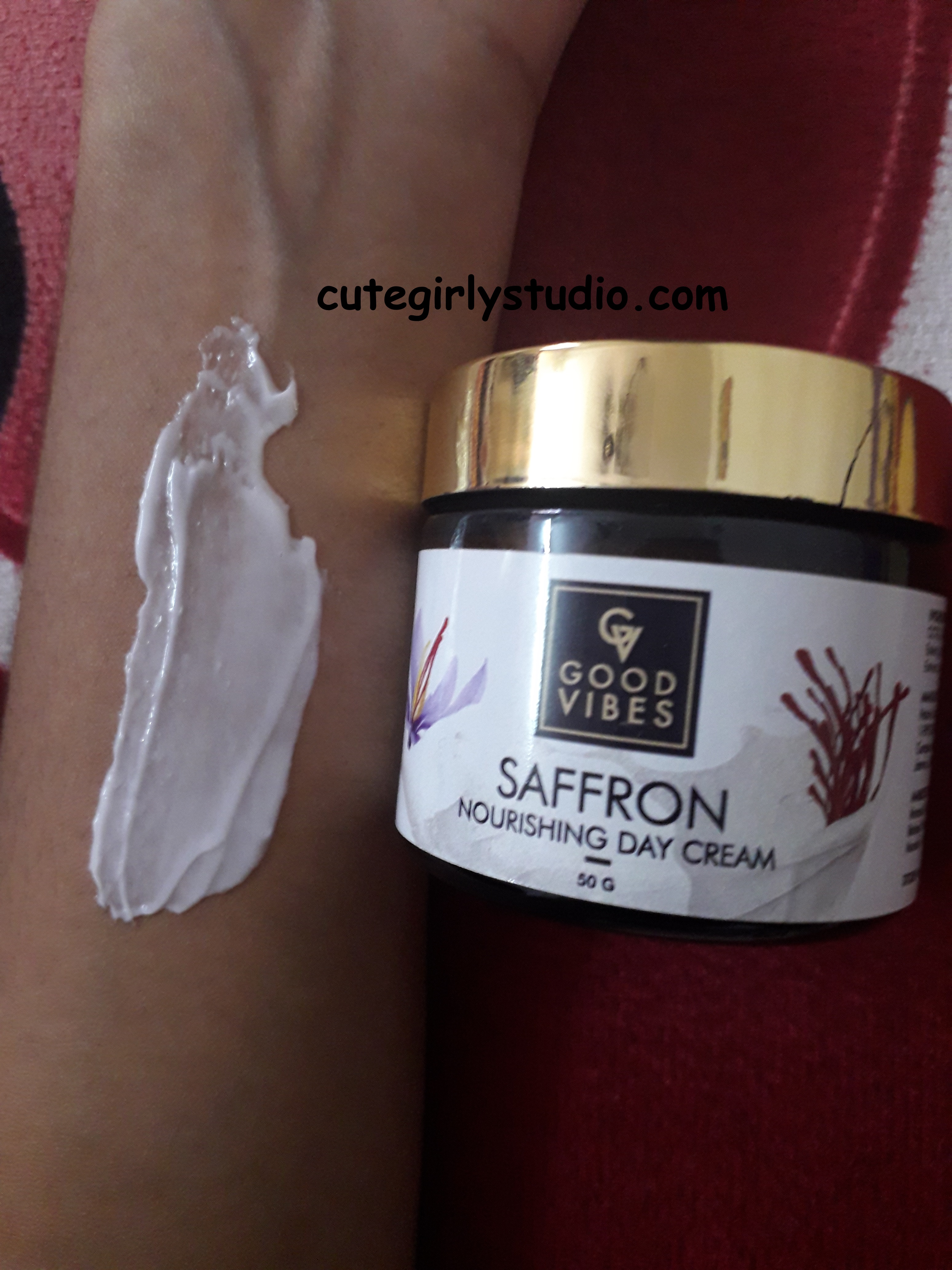 Good vibes nourishing saffron day cream review