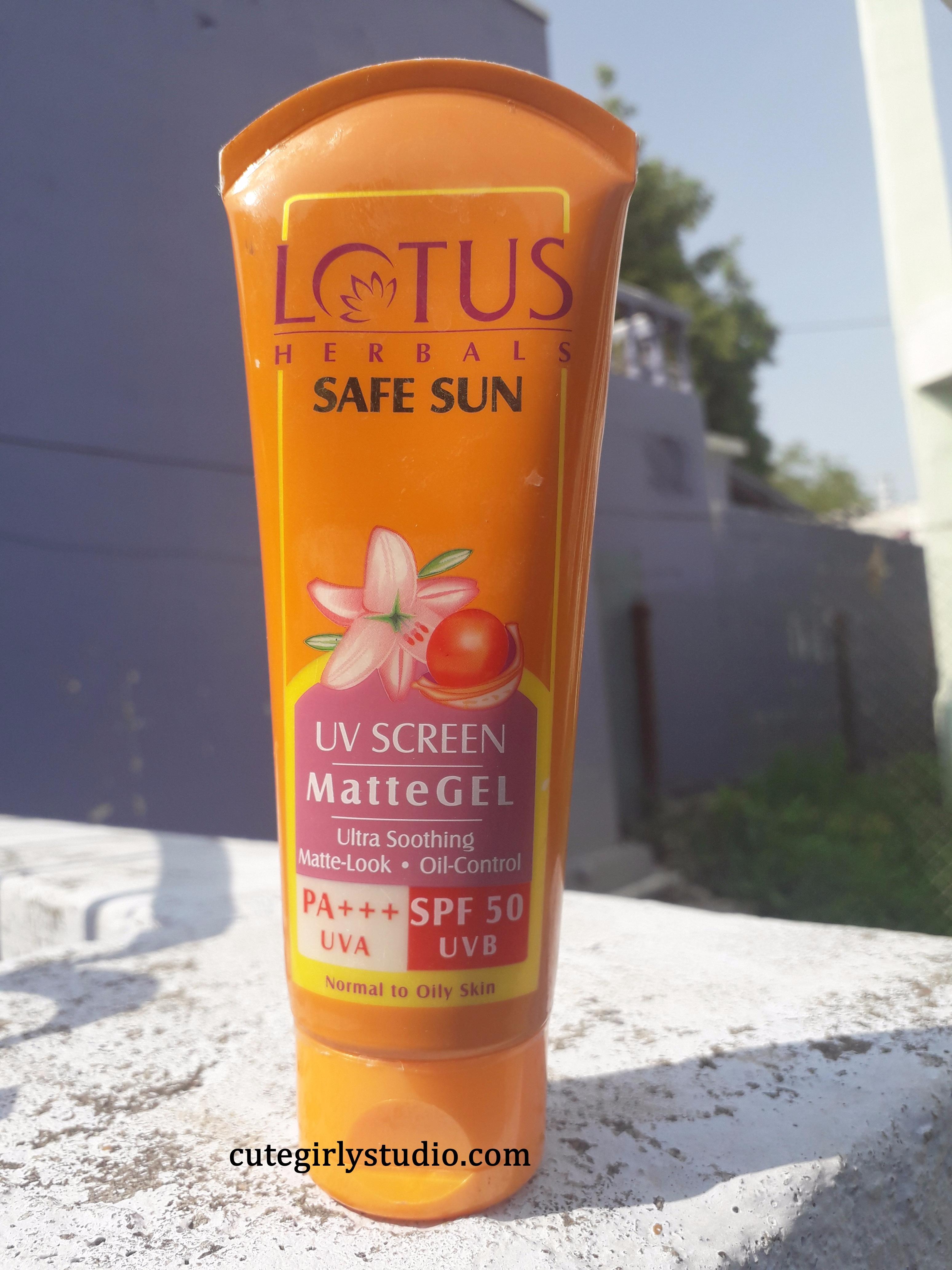 Lotus herbals safe sun uv matte gel with SPF 50