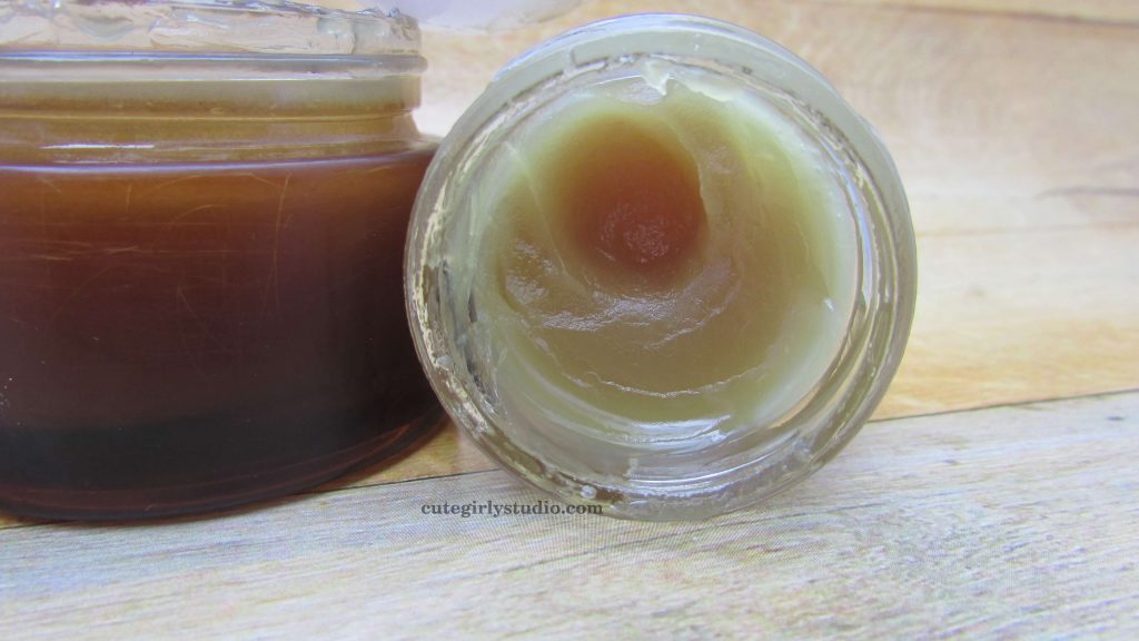 DIY - How to make your own healing hemp and pumpkin balm