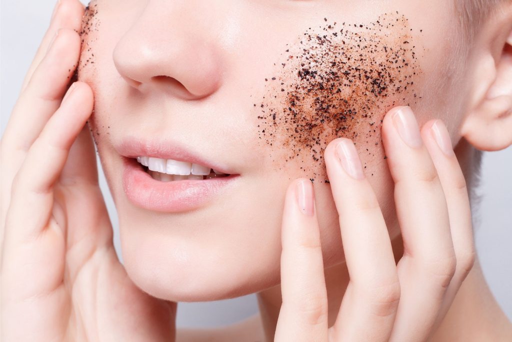 5 Skincare mistakes that you should stop doing