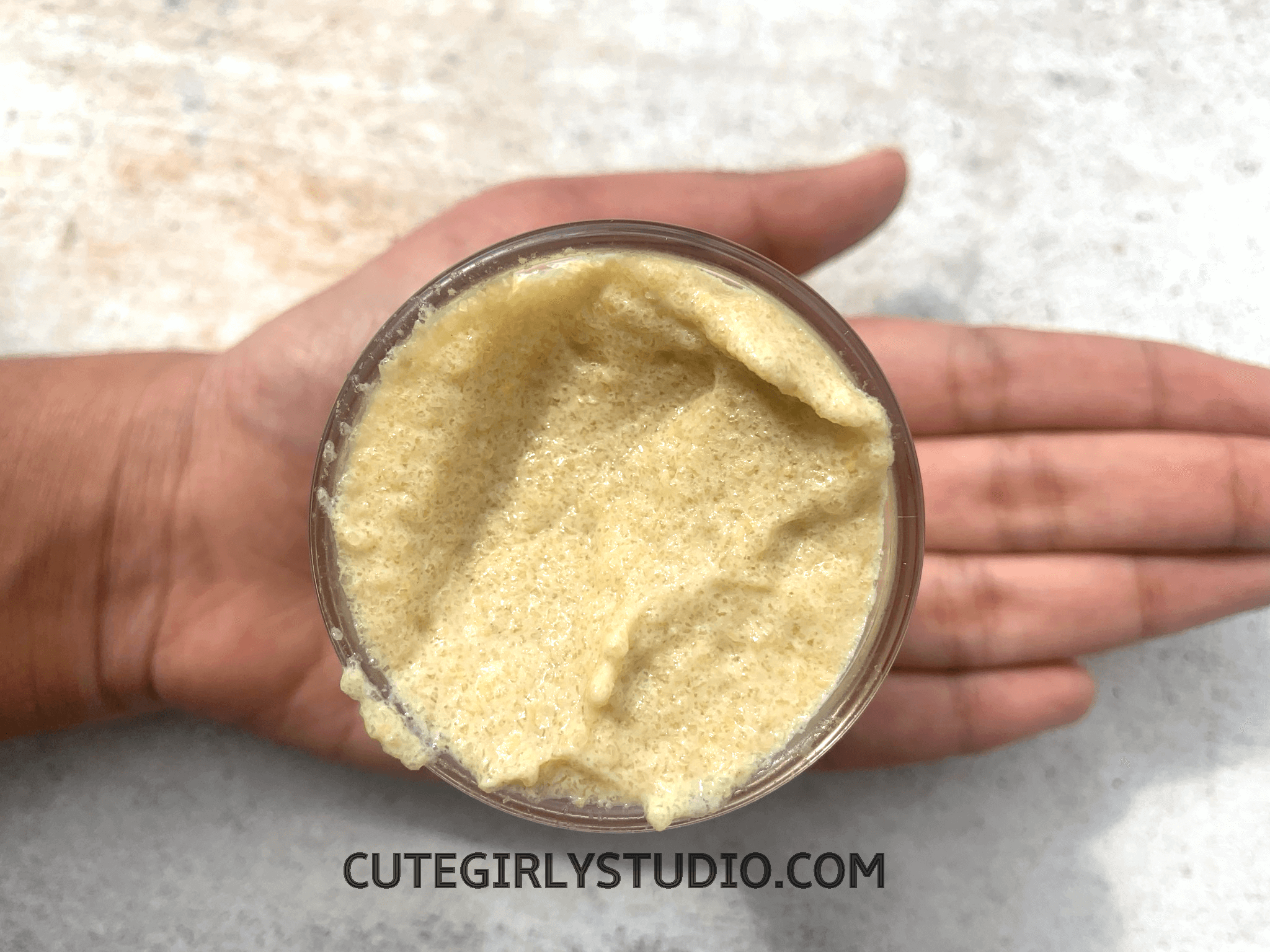 Homemade Fenugreek and aloe vera hair mask 